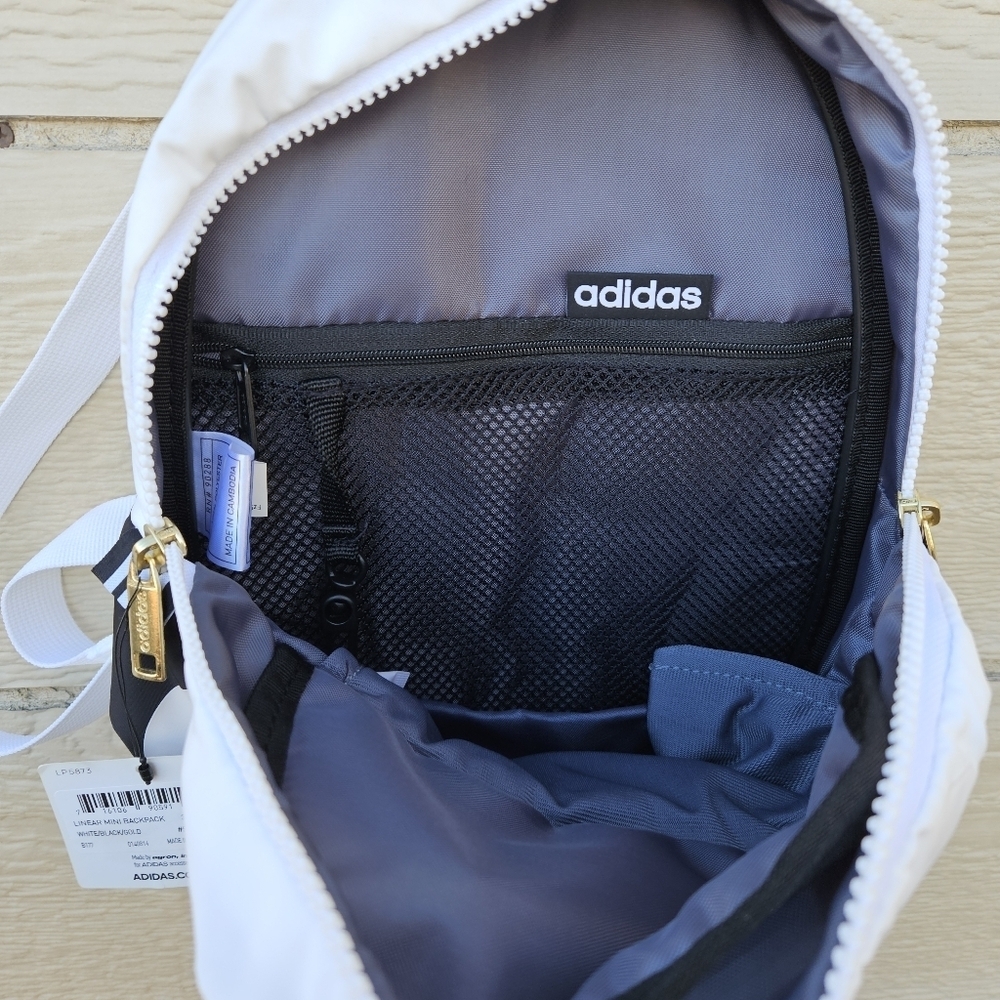 Adidas Linear mini backpack black and white new with flaws - Picture 6 of 10